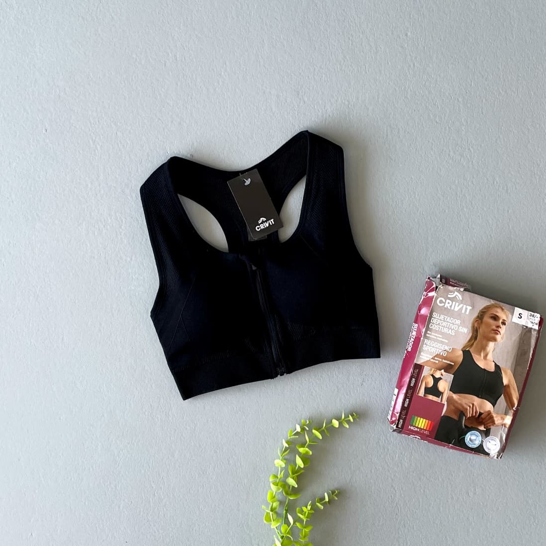 نیم تنه ورزشی زنانه برند Crivit
