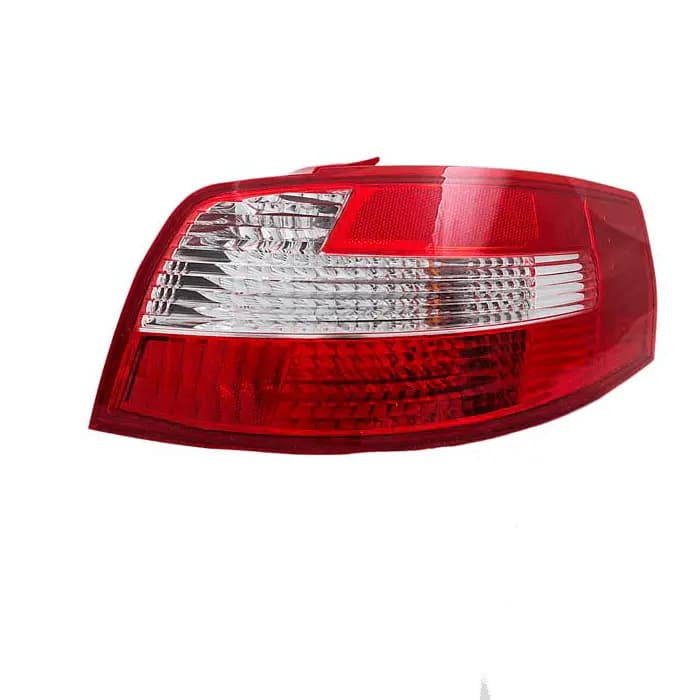 چراغ خطر عقب سمت راست رانا کروز