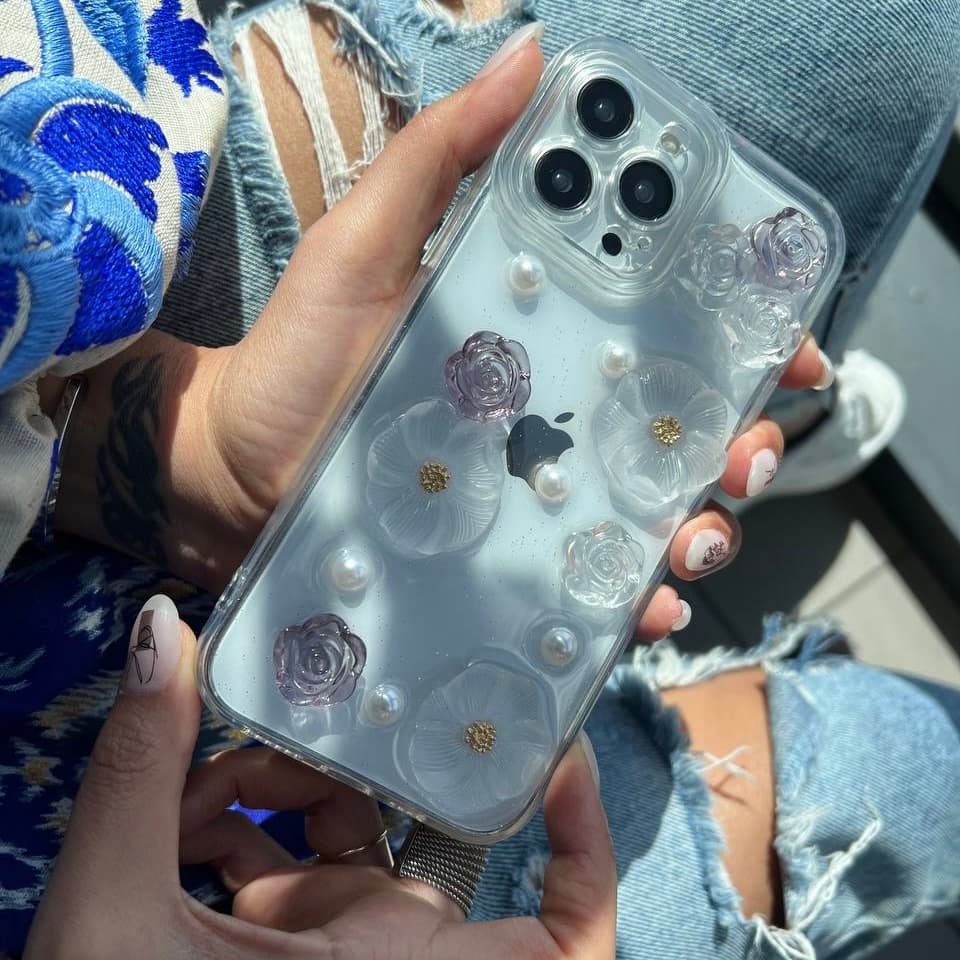 قاب آیفون گل یخ شفاف