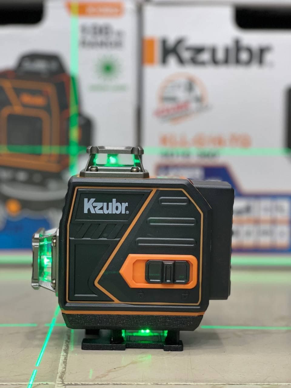 تراز لیزری زوبر 4 بعدی مدل KLL-G-16-TQ