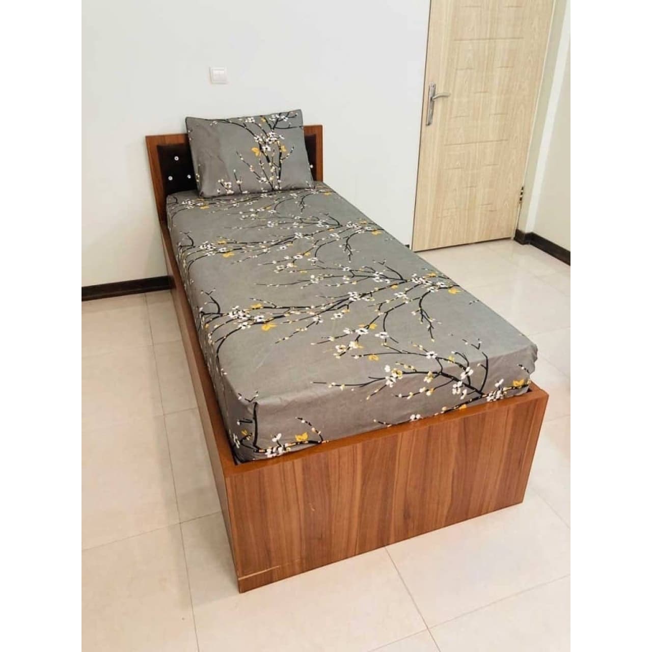 روتختی کشدار تشک تک نفره طرح زنبق 90*200 سانتیمتر