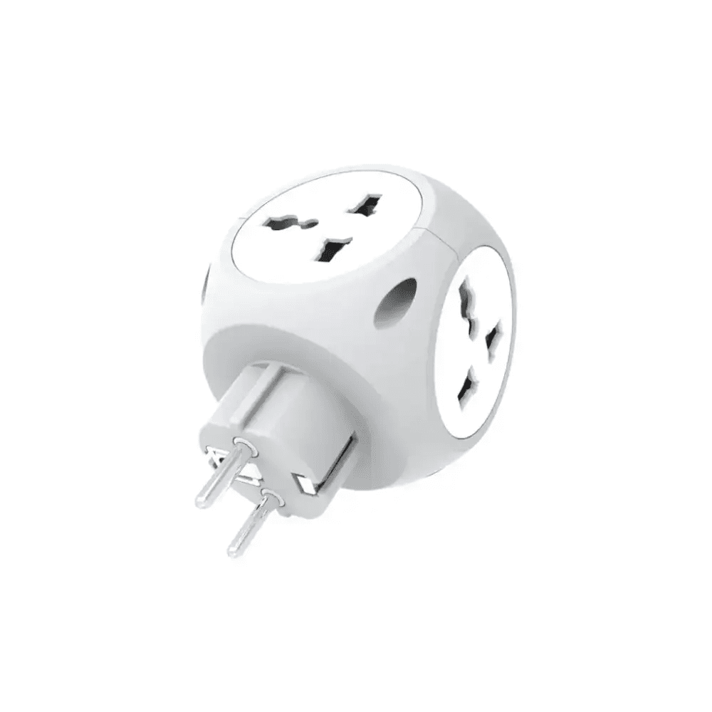 آداپتور شارژ و چند راهی برق گرین لاین مدل Multiport Travel Adapter EU 4W