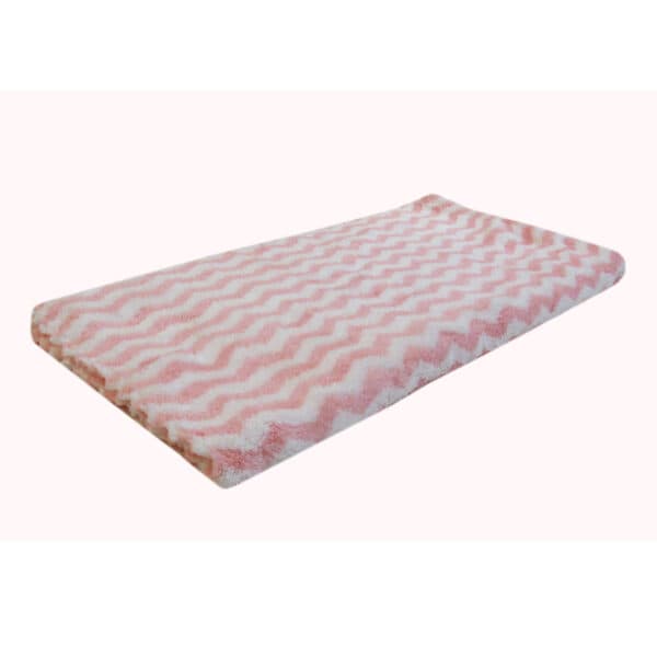 میشا نیو دستمال طرح زیگ زاگ 70*40 متوسط