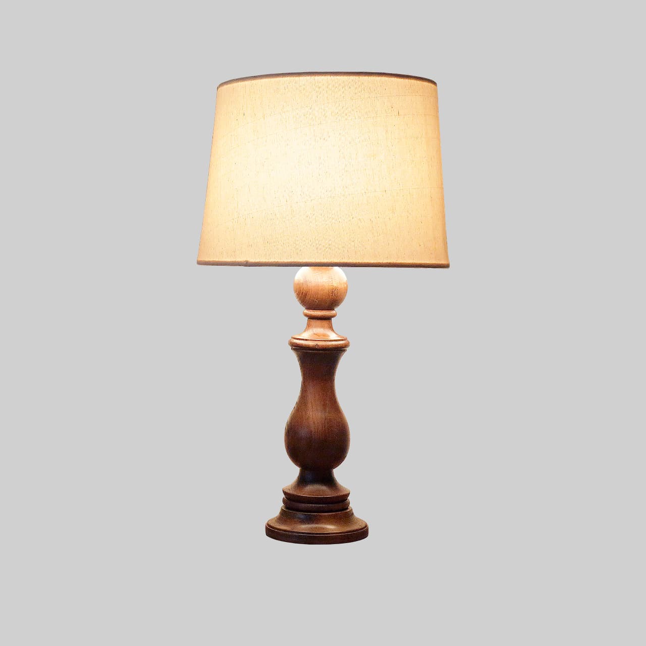 آباژور رومیزی مدل شاه بلوط