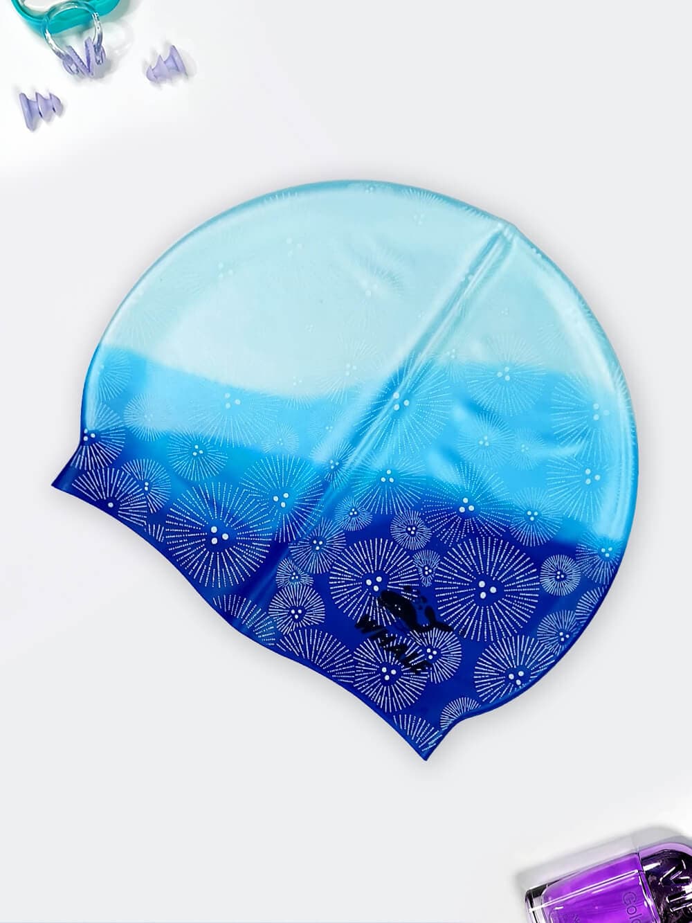 کلاه شنا شیک با طرح گل برند وال ( Whale ) اورجینال کیفیت اعلاء سیلیکونی آبی رنگ