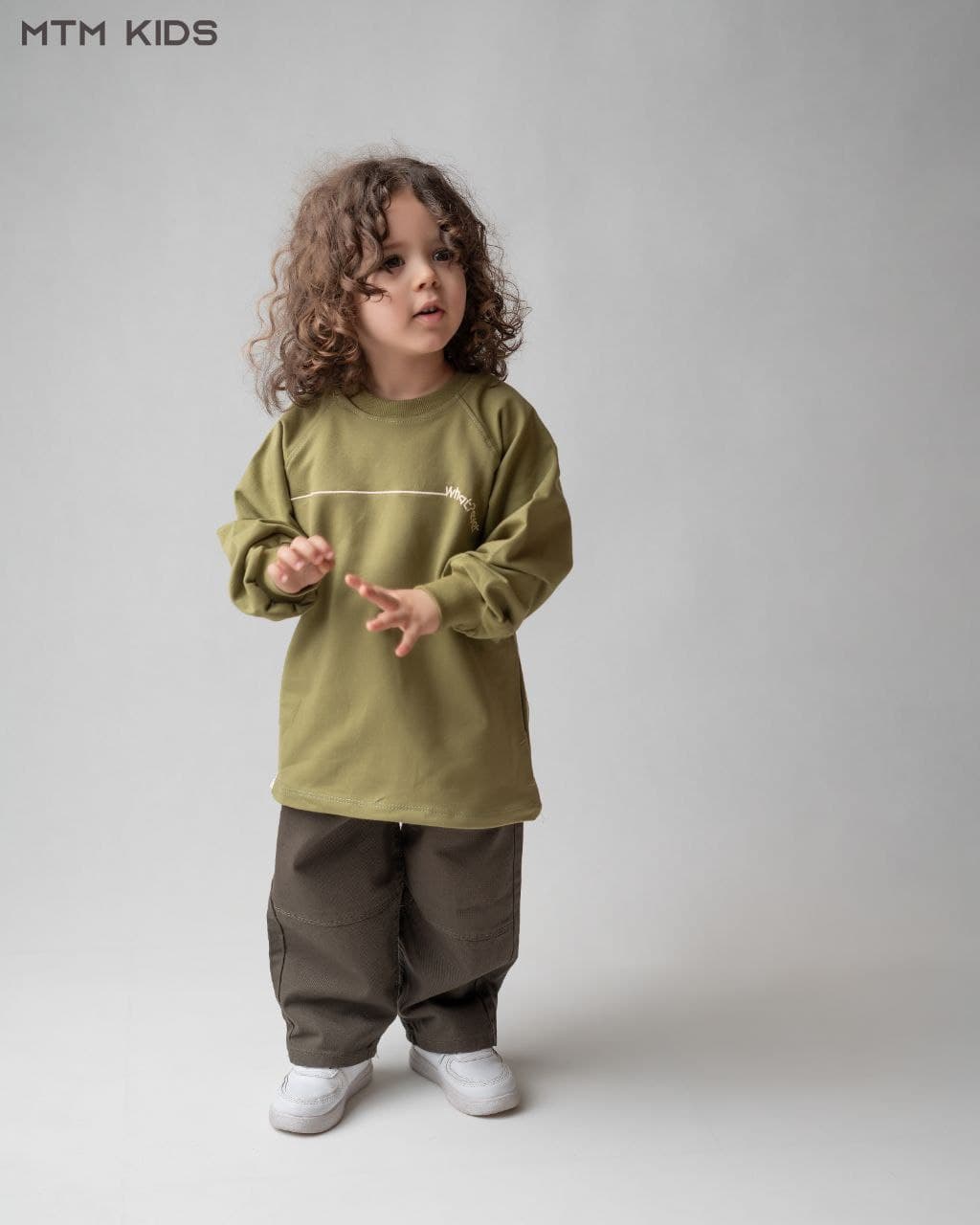 ست مجلسی دورس وشلوار کتان طرح Whatever زیتونی