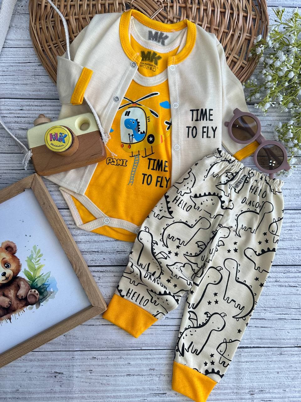 سه تکه دایناسور هلی کوپتر سوار خردلی کرمی نوزادی و کودک کد 117286