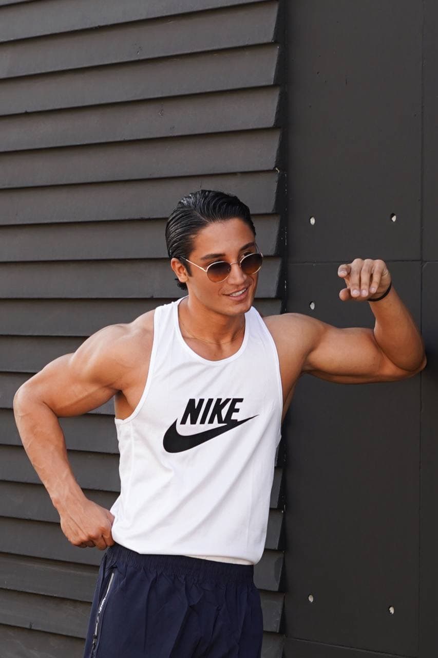 رکابی ورزشی مردانه نایک سوزنی کد ۵۰۴۲