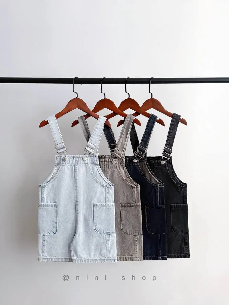 بیلر جین شلوارکی (AKU)