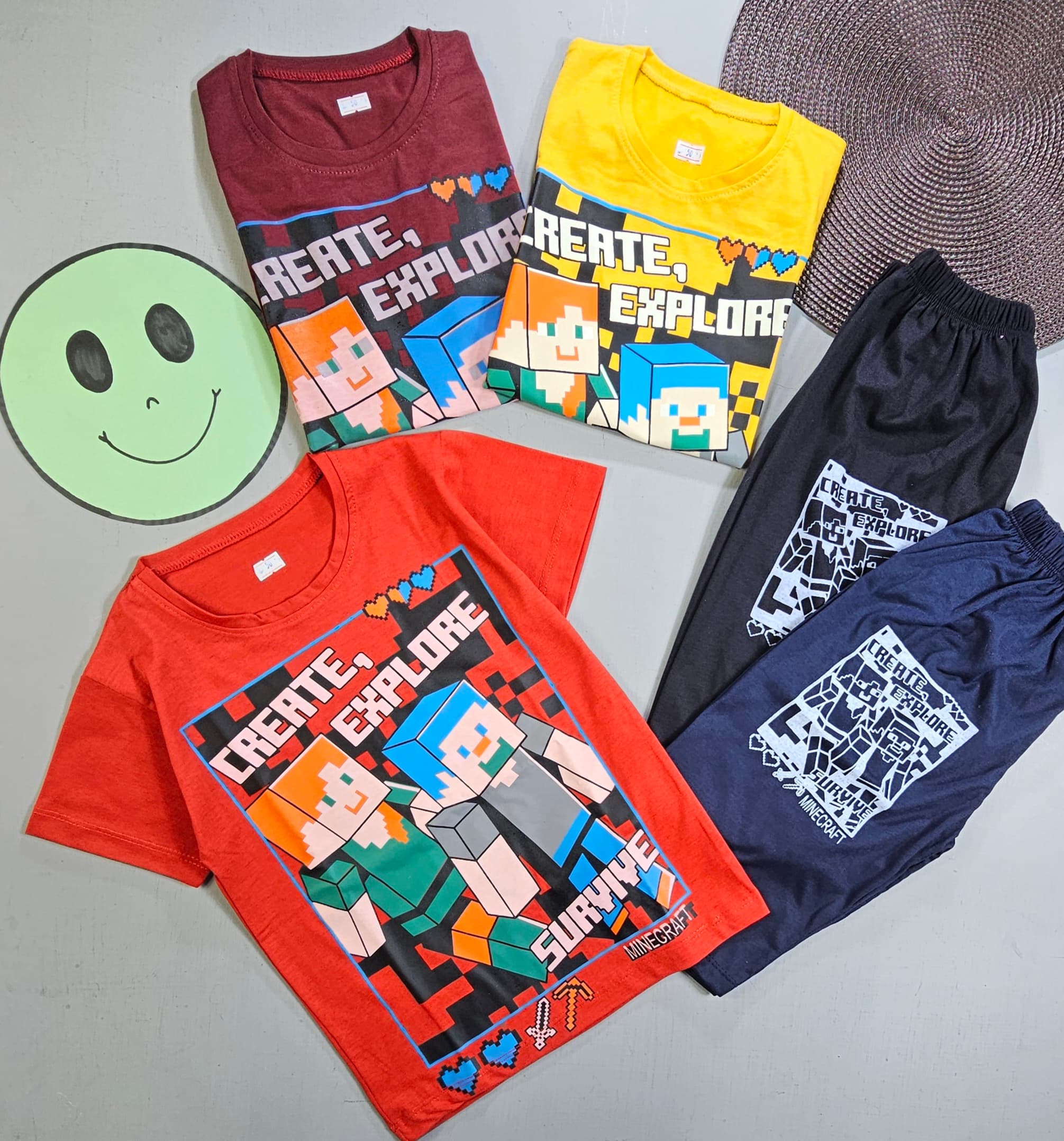 تیشرت شلوارک ماینکرافت