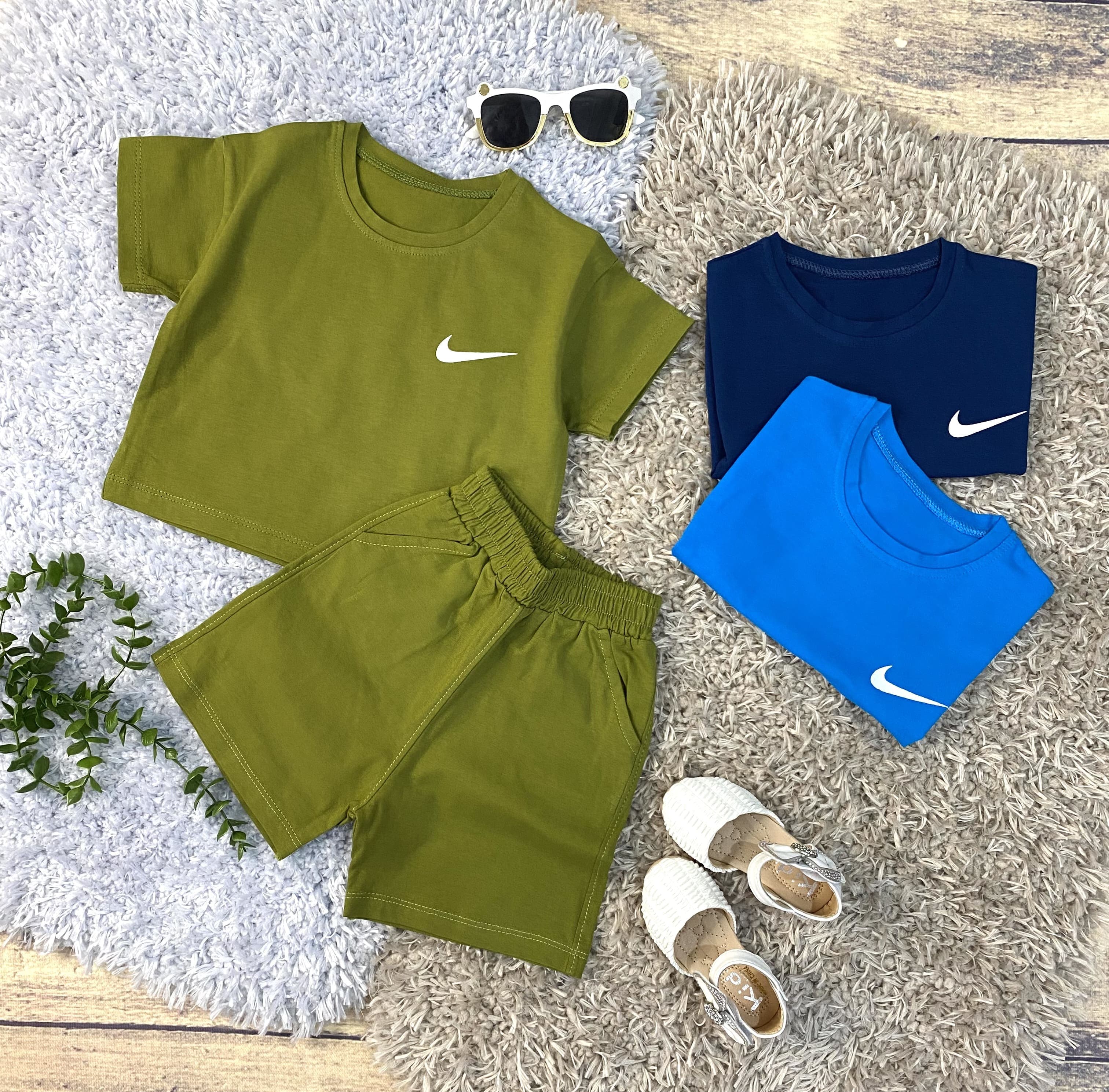 ست کراپ و شلوارک دخترانه نایک