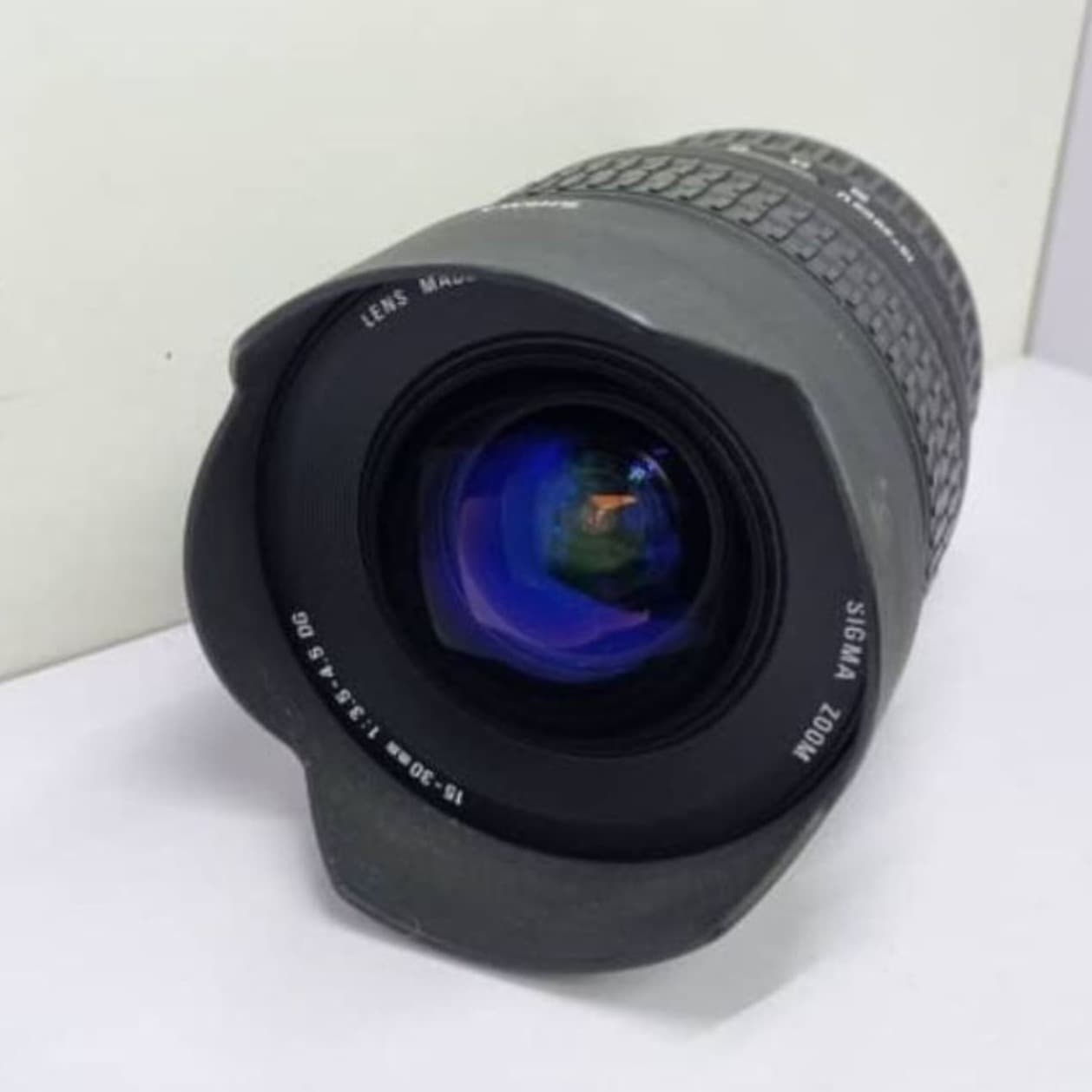 لنز سیگما Sigma AF 15-30mm f/3.5-4.5 EX DG For nikon(جعبه دارد)