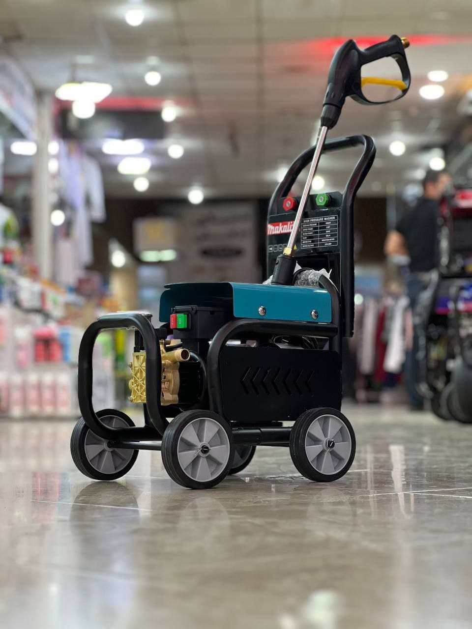 کارواش دینامی طرح ماکیتا