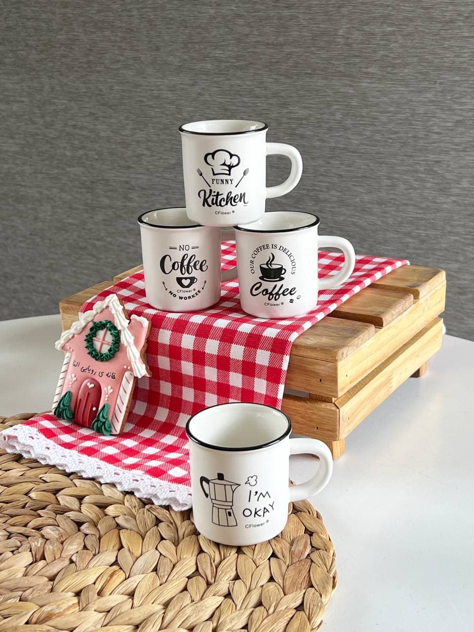 فنجان قهوه سرامیکی سفید کافی مدل لبه مشکی