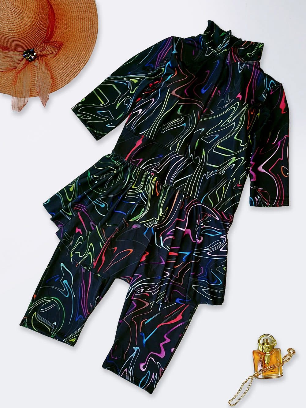 مایو پوشیده برای استخر و دریا زنانه مدل دامن دار شلوارکی نیمه اسلامی زنانه اسپیدو ( Speedo )