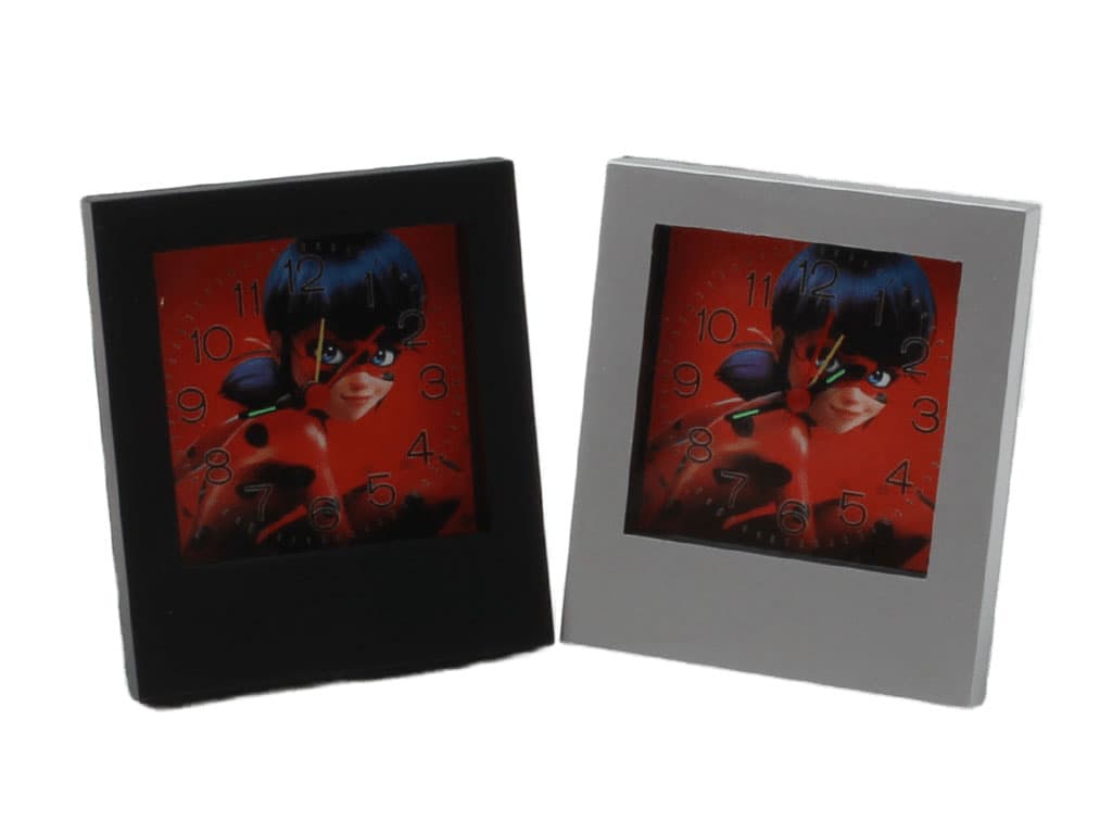 ساعت رومیزی و دیواری دختر کفشدوزکی