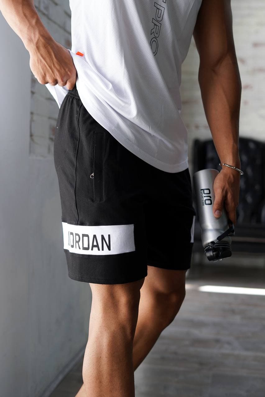 شلوارک ورزشی مردانه کوتاه جردن نخی کد ۹۰۶۰