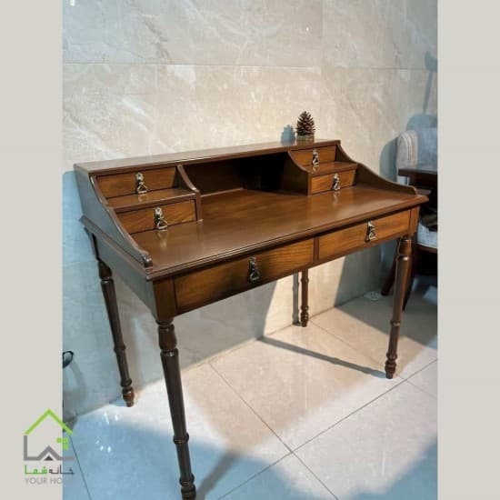 میز تحریر انگلیسی