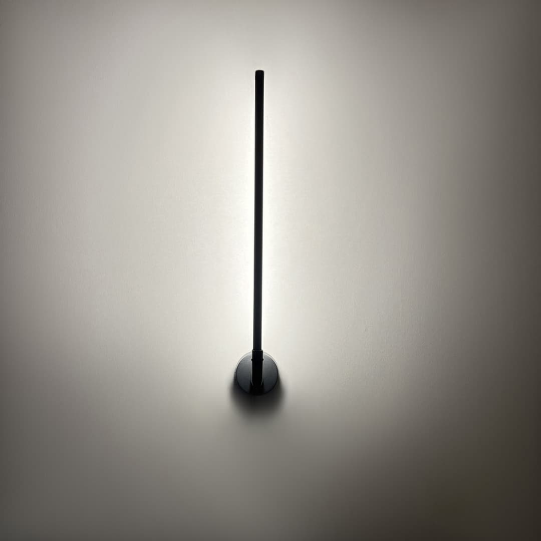 چراغ دیواری مدرن مدل نیلا