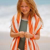 حوله پلاژ با کیف گرین پتیشن دلمور کرم 142×76 سانتی