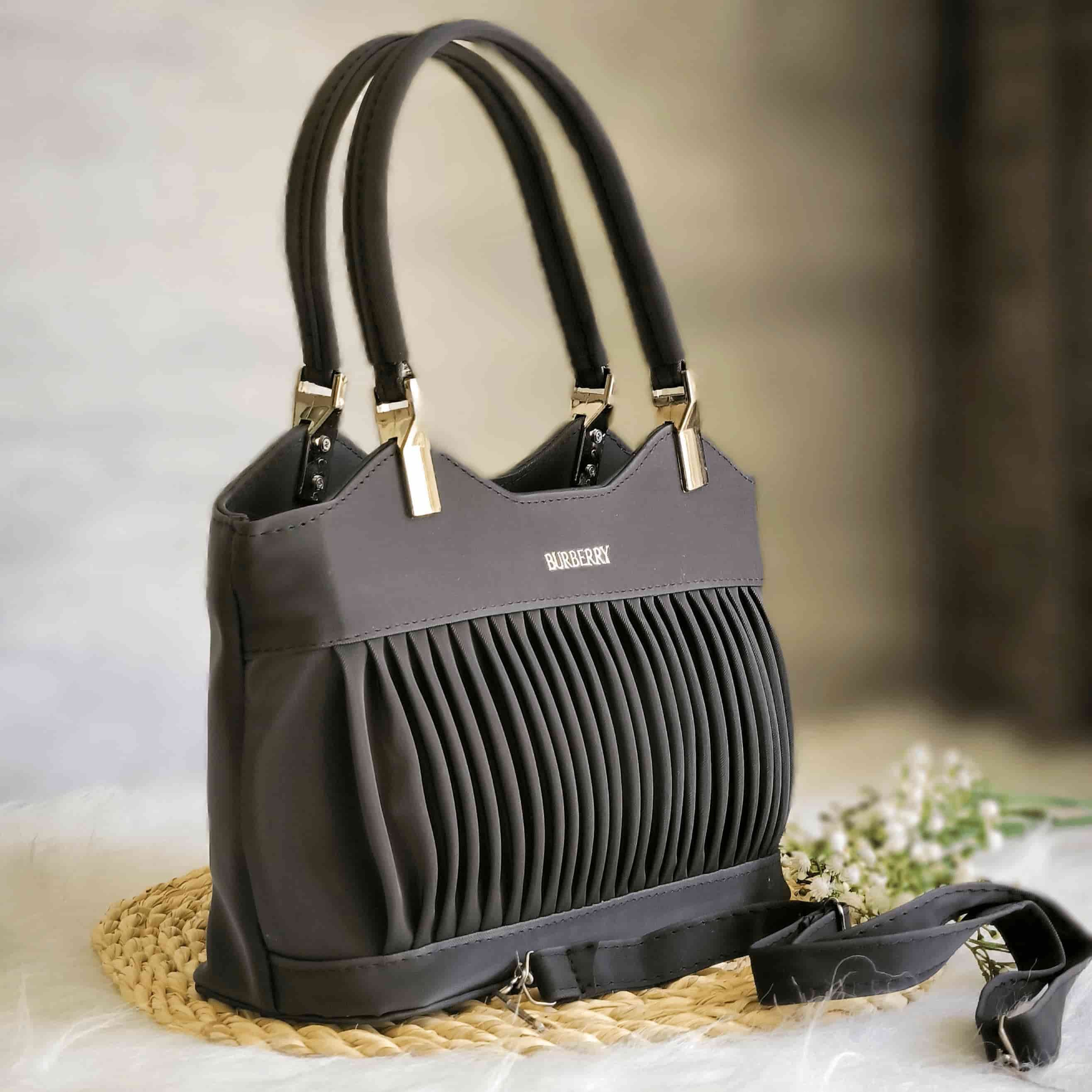 کیف دستی دوشی مدل هارت