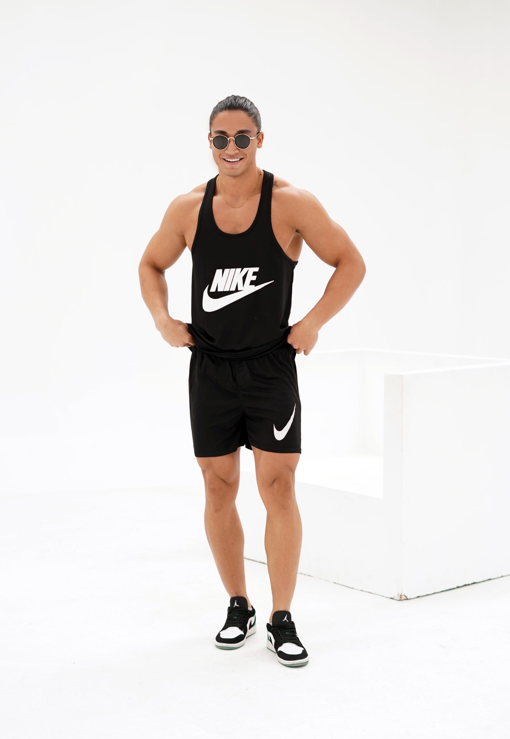 ست رکابی و شلوارک ورزشی مردانه نایک سوزنی تنفس دار کد ۲۹۱۲