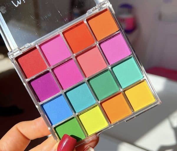 پلت سايه رنگین کمانی 16 رنگ مات و تابستونیmiss lara