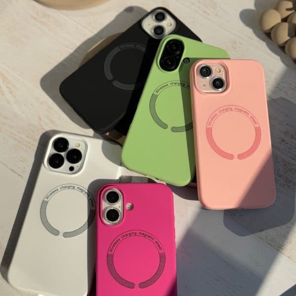 قاب سیلیکونی با مگ سیف