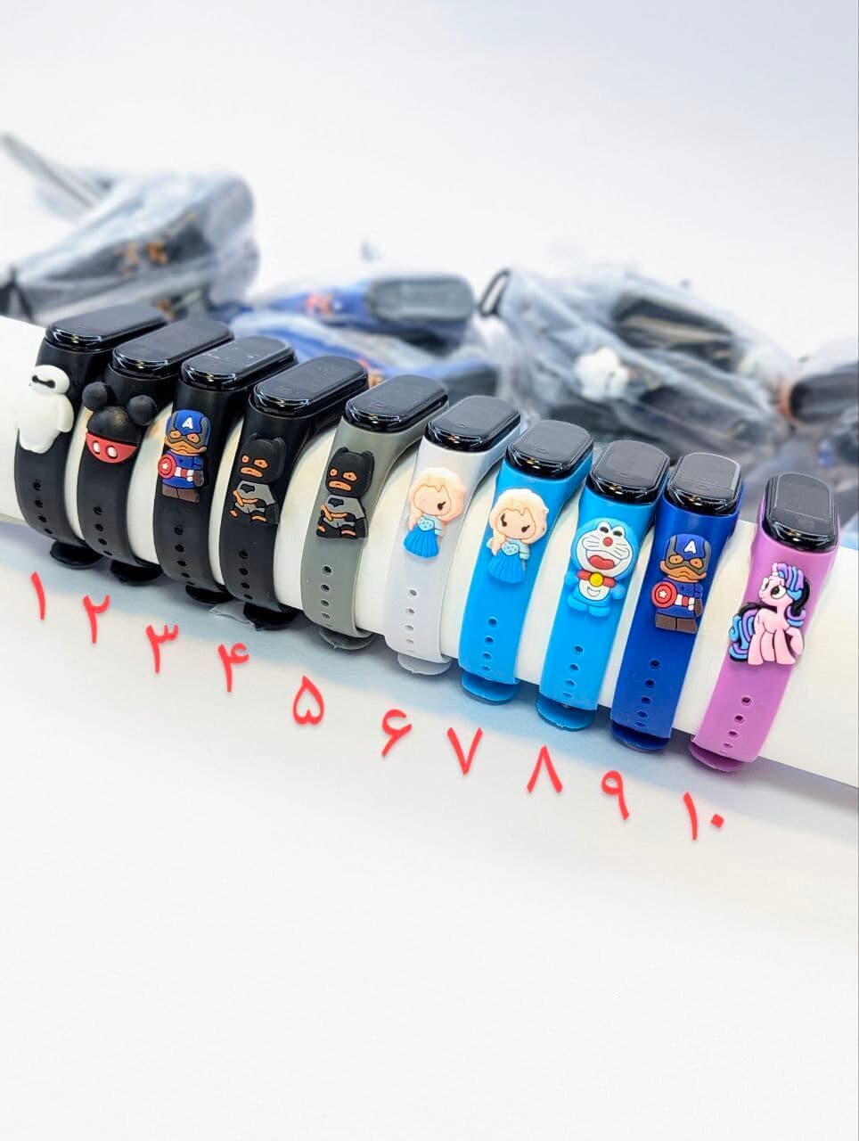 ساعت دیجیتال عروسکدار