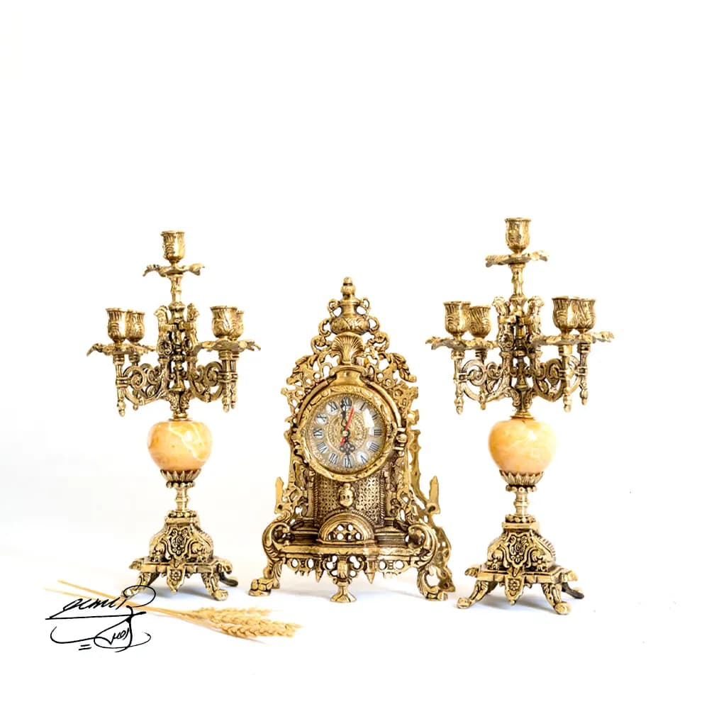 ساعت و شمعدان برنزی کد 1614