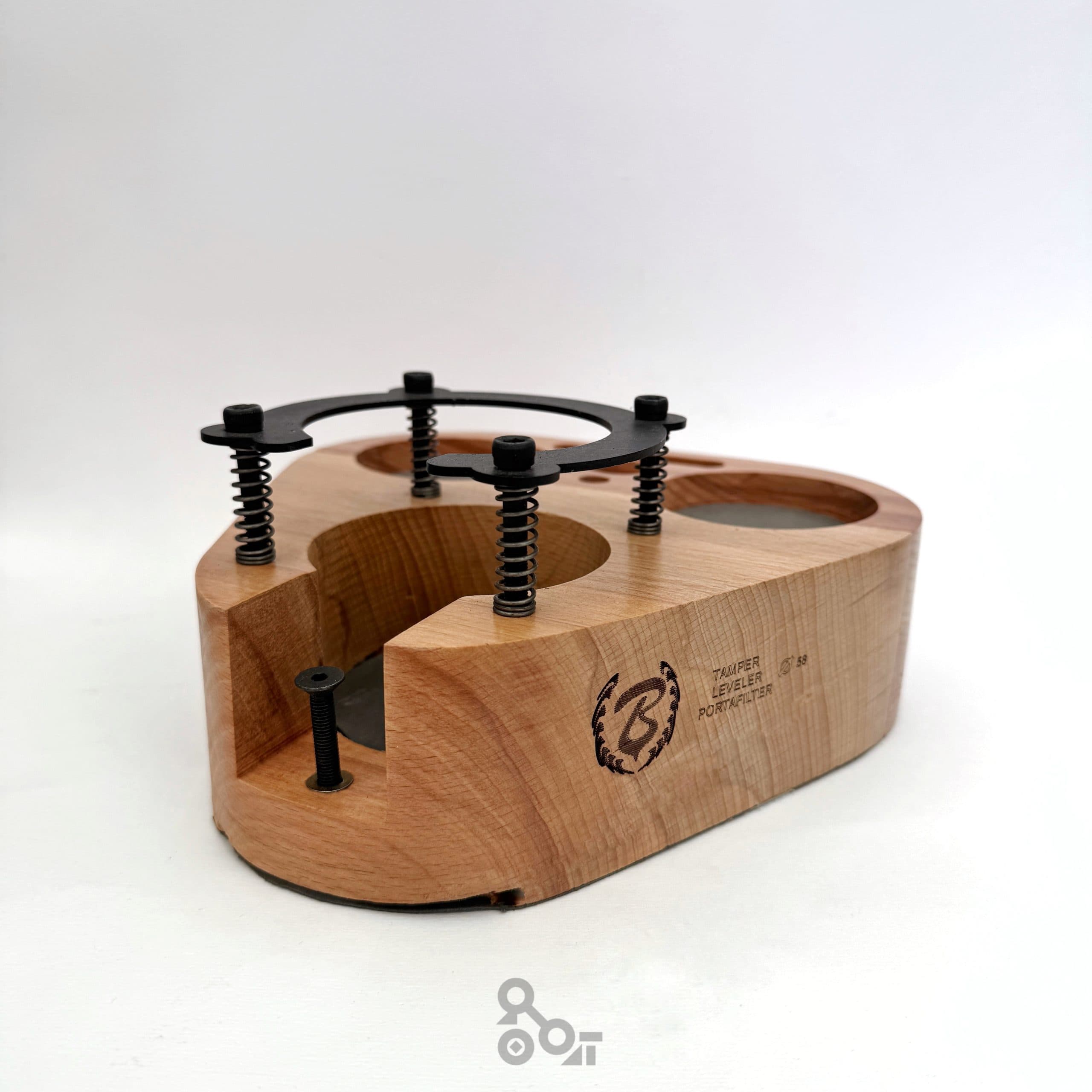 استند چوبی نظم دهنده مثلثی (سایز 58)