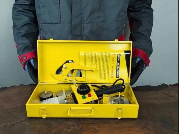 اتو لوله سبز کوچک با لوازم اینتیمکس مدل 0720