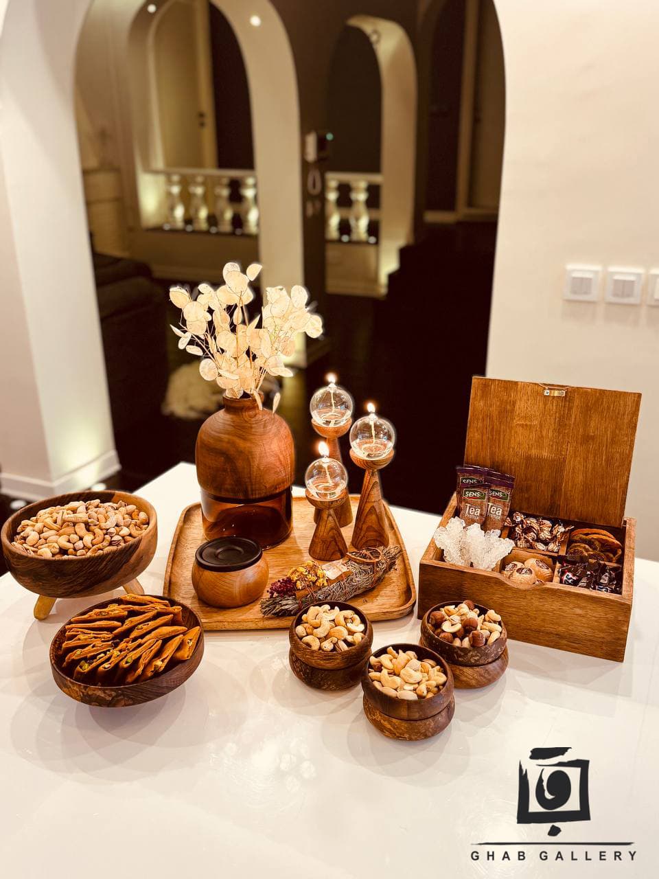 سرویس پذیرایی چوبین