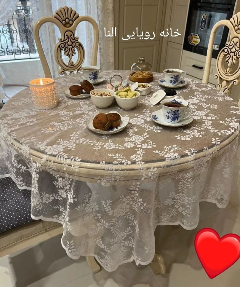 رومیزی تور سفید- تمام دالبر- 150 در 150 سانت