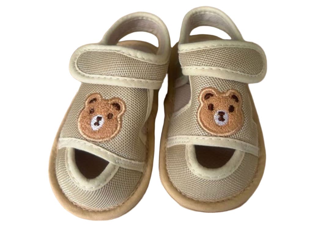 پاپوش مدل صندل چسبی طرح خرس رنگ کرم