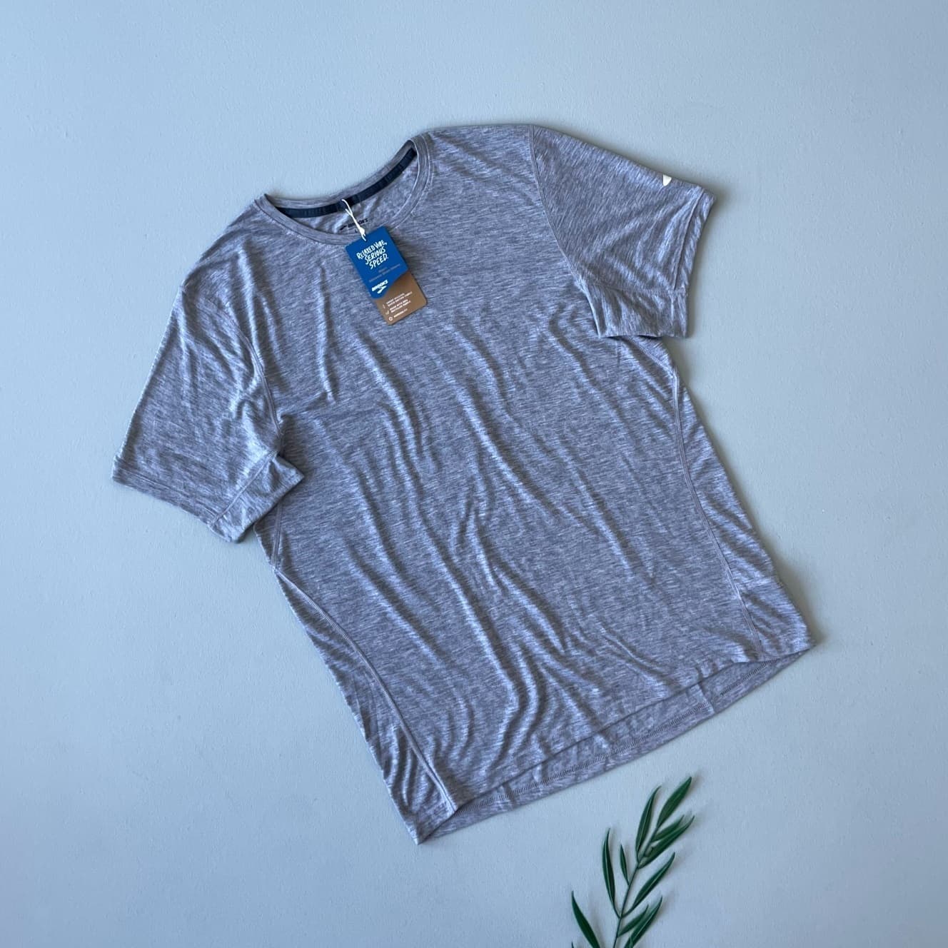 تیشرت ورزشی مردانه برند BROOKS