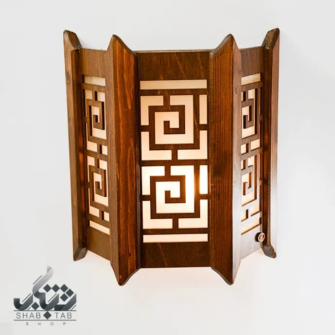 لوستر ديواري چوبی دارکار مدل اورانوس کد 484