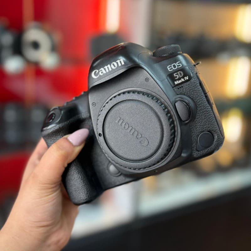 دوربین عکاسی کانن دست دوم Canon EOS 5D Mark IV Body (5 هزار شات)