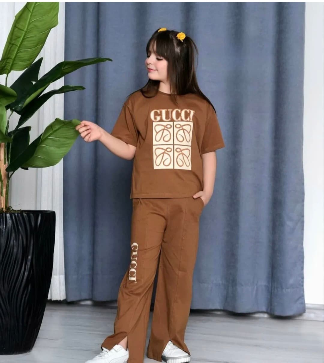 ست تیشرت شلوار دمپاچاک طرح گوچی دخترانه مناسب ۲ تا ۱۴ سال شناسه: 724