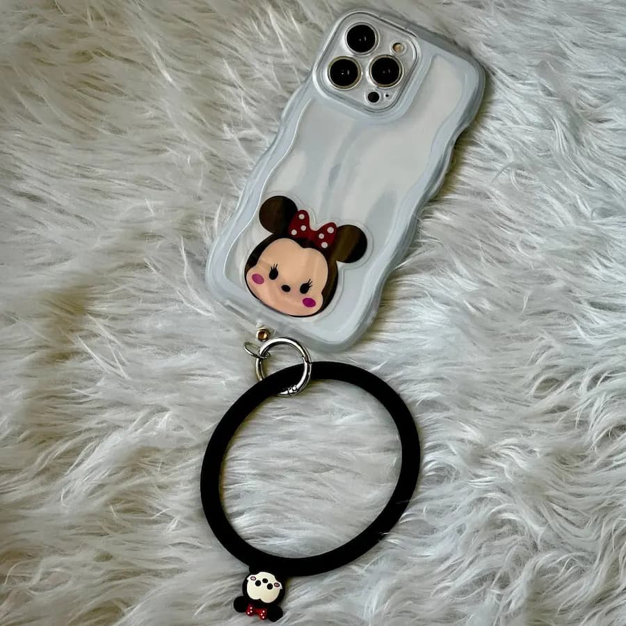 قاب گوشی آیفون آویز میکی موس النگویی - کد (۲۱۲۱۱)