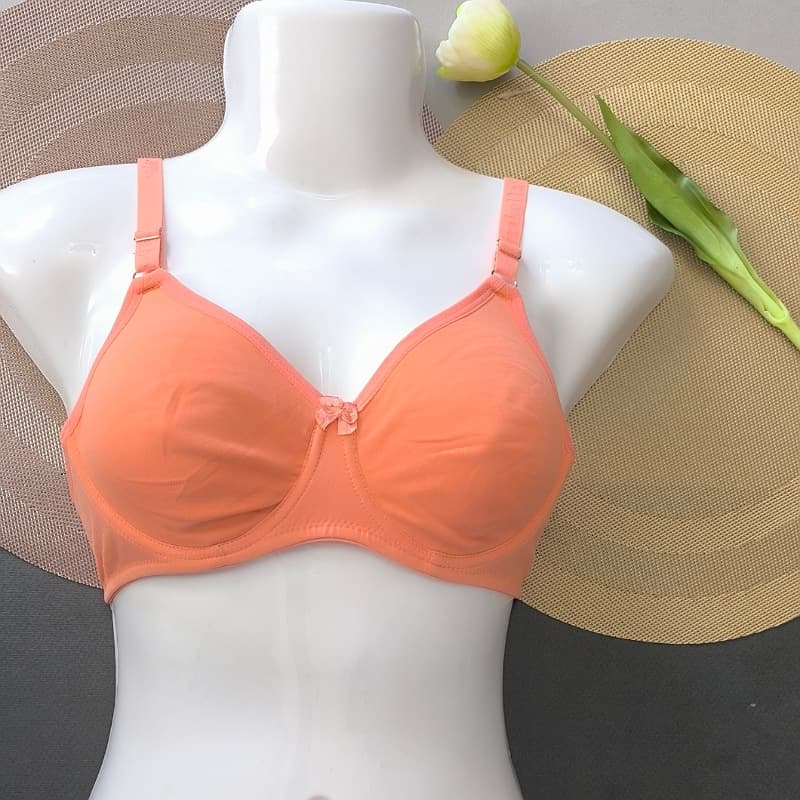 سوتین ایزابلا نخی فنردار پرسی بدون درز و دوخت کد ۰۳۵