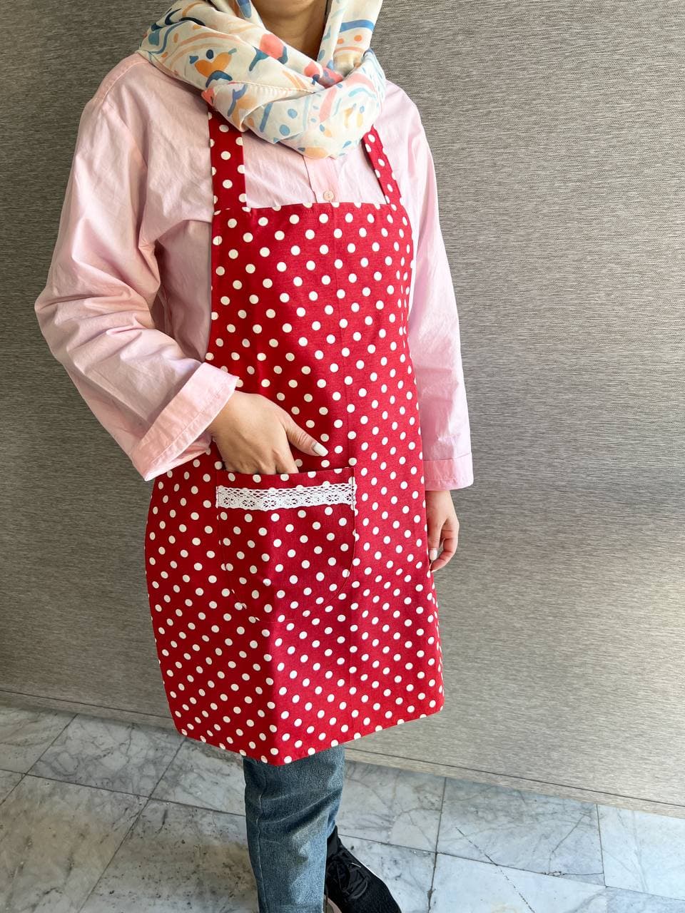 پیش بند آشپزخانه ضد آب- داک قرمز خالخالی