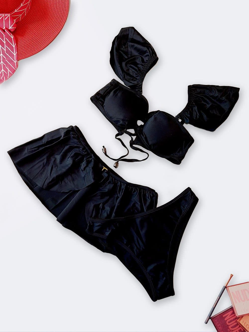 مایو سه تکه دامنی زنانه مشکی شیک بصورت آستین دار جداشونده با سوتین مایو کاپدار