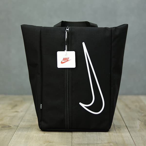 ساک دستی نایک w204