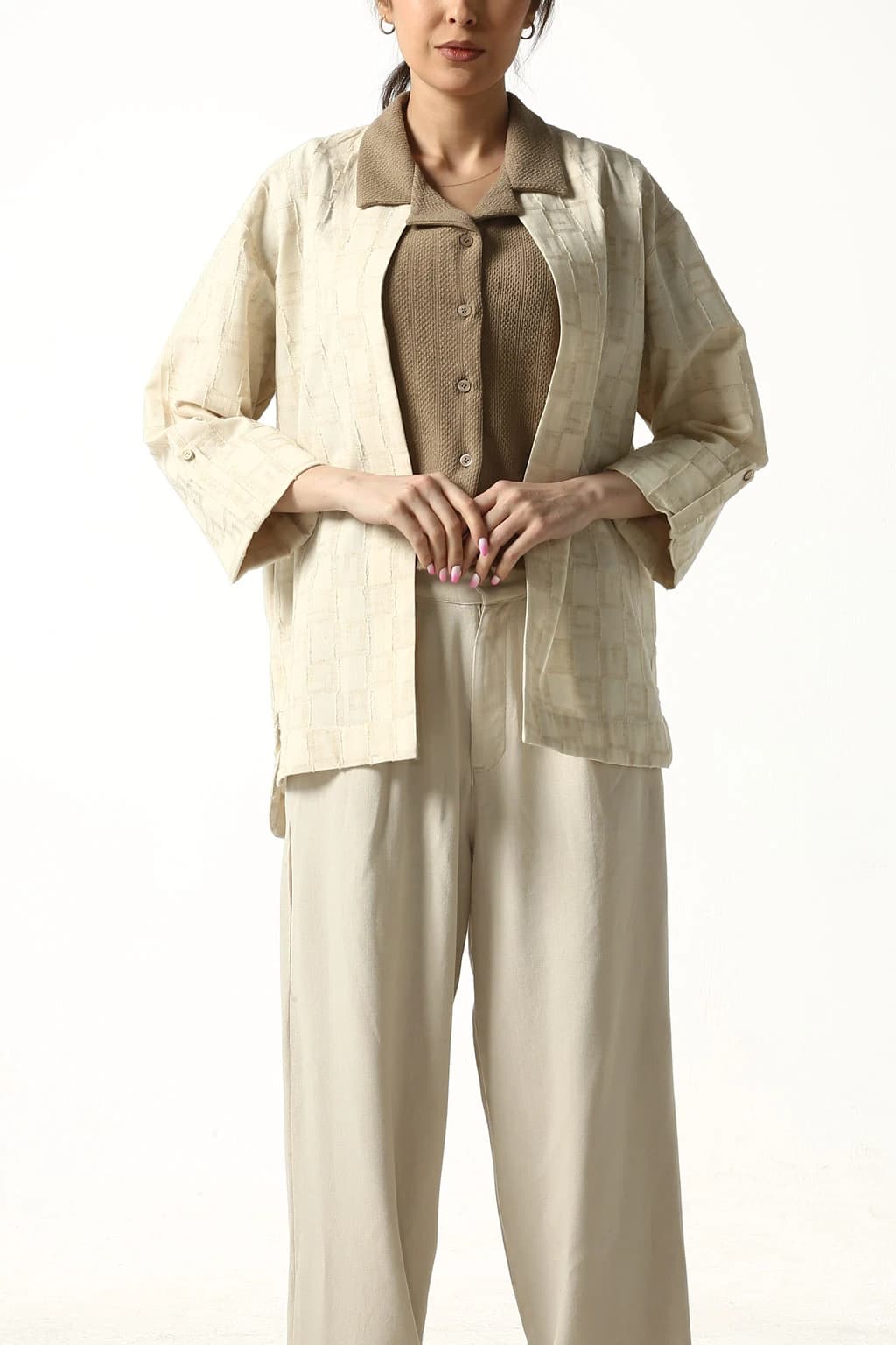 مانتو یقه گرد پایین گرد چاکدار زنانه