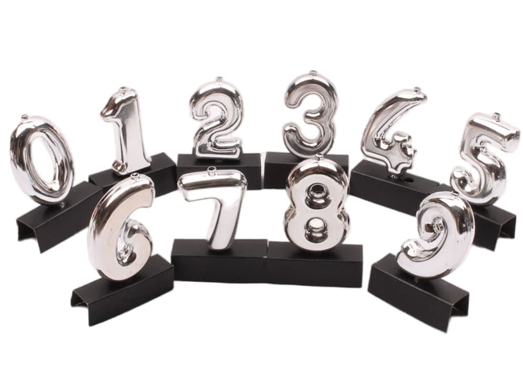 شمع اعداد نقره ای