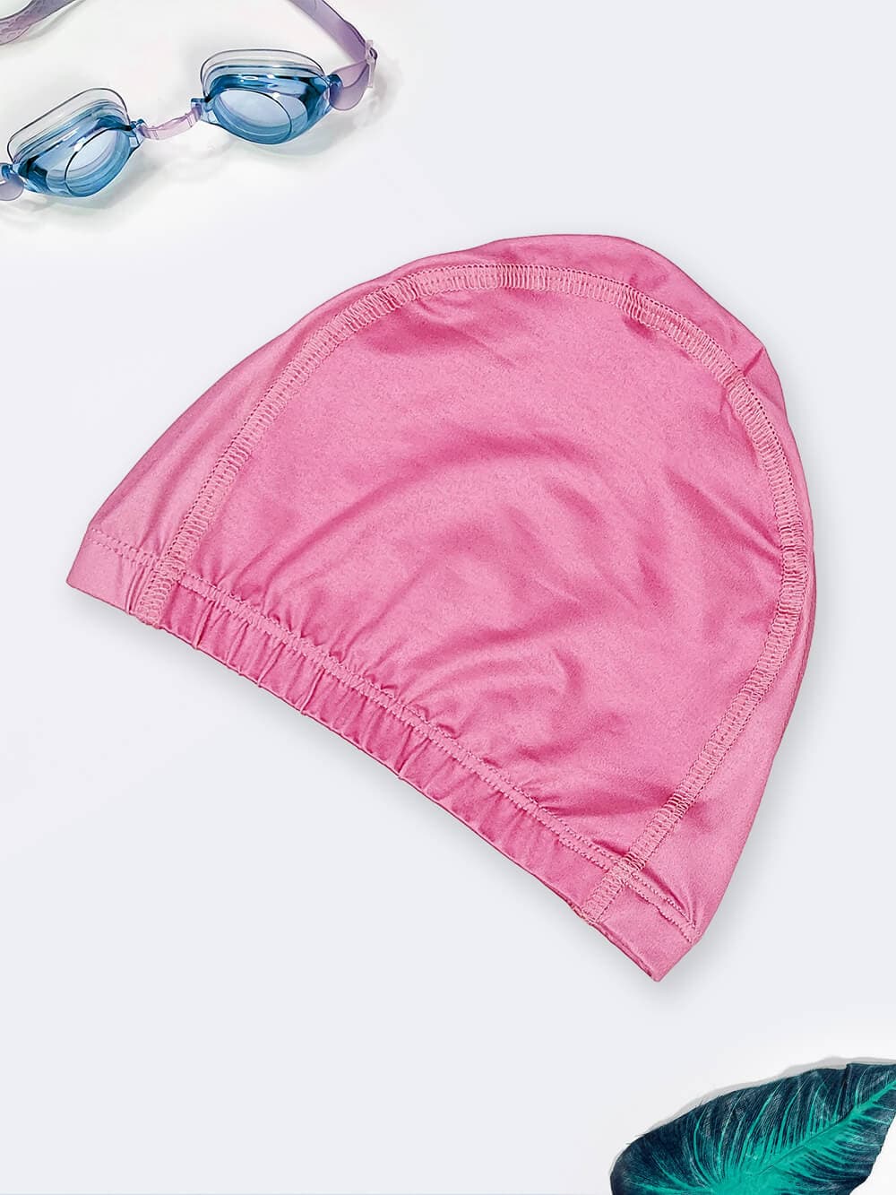 کلاه شنا صورتی رنگ پارچه ای ضد کلر اعلا مناسب بانوان و دختران برای استخر