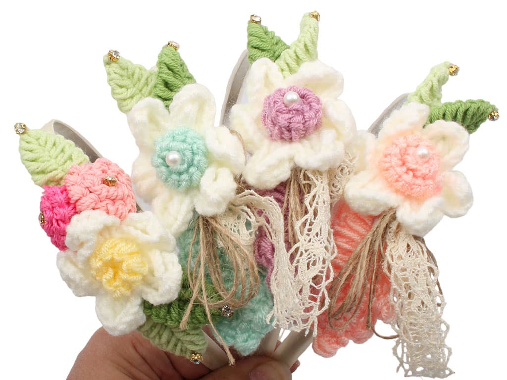 تل سر دخترانه با طرح گل های بافته شده