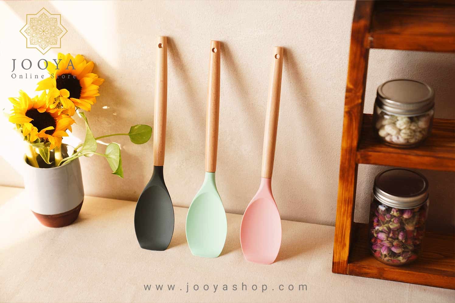 قاشق بزرگ سیلیکونی آسین