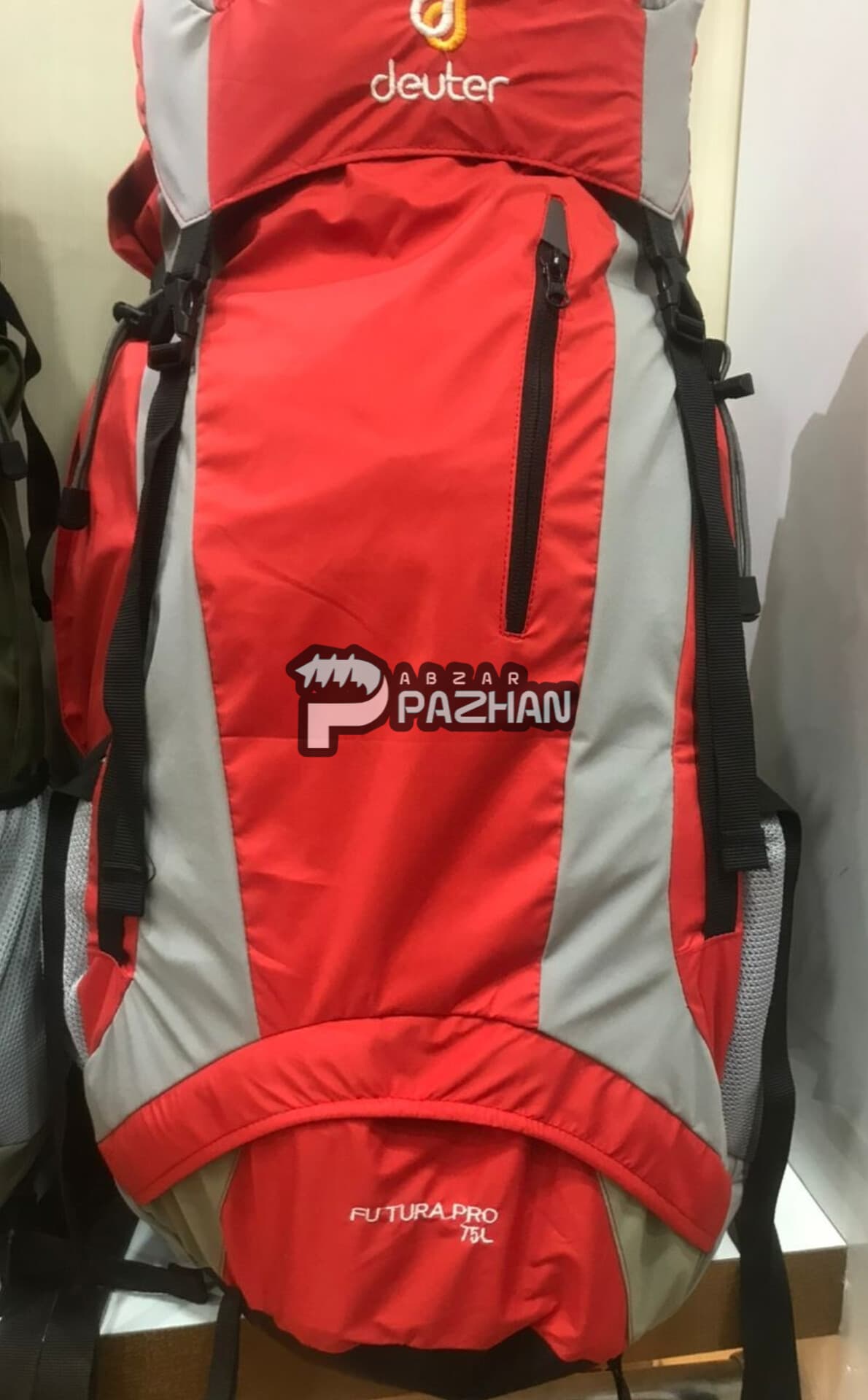 کوله پشتی کوهنوردی 75 لیتر دیوتر